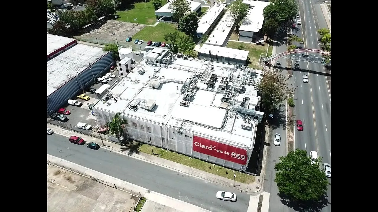 Aerial view of the Claro Bayamón Center roof